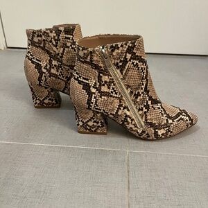 Steve Madden Ankle Boots
